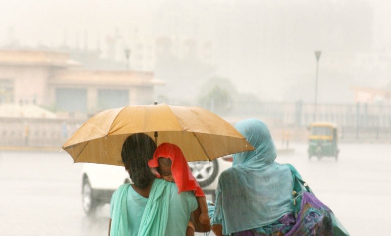 Photo of यूपी मौसम अपडेट : आज भी दिनभर होगी बारिश, कल मिल सकती है रहत
