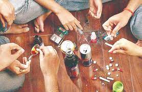 Photo of UP में तैयार हो रहा ऑनलाइन पोर्टल, अब सीधे सरकार को दे सकेंगे नशे के अवैध धंधे की जानकारी