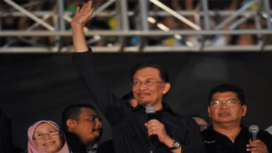 Photo of मलेशिया में जारी राजनीतिक अनिश्चितता का अंत, अनवर इब्राहिम को देश के नए प्रधानमंत्री घोषित