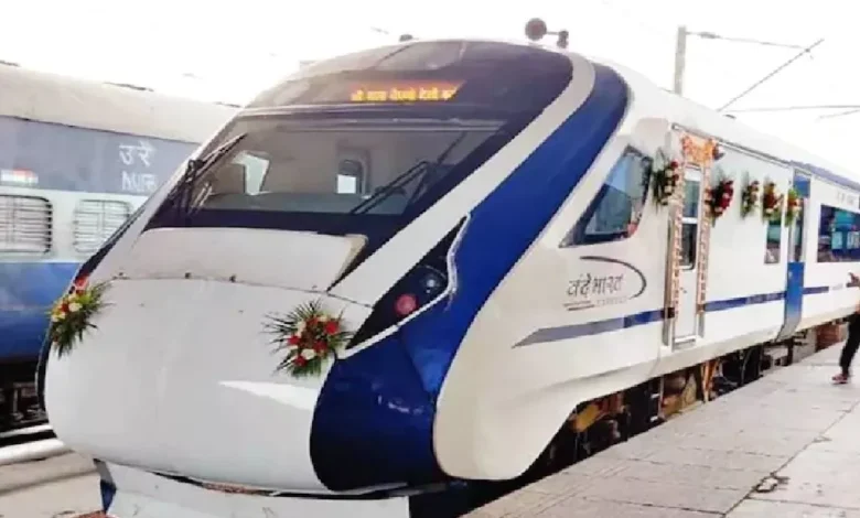 Photo of लखनऊ और कानपुर के बीच मेमू की जगह वंदे भारत मेट्रो का संचालन करेगा रेलवे..