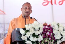 Photo of ‘आप विदेश नहीं, अपने पूर्वजों के घर आएं हैं’, कोरिया के जोग्ये भिक्षु संघ से बोले सीएम योगी