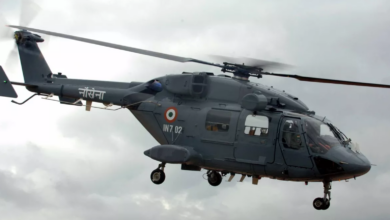 Photo of भारतीय नौसेना का हेलीकॉप्टर हादसे का शिकार, चालक दल को सुरक्षित बचाया