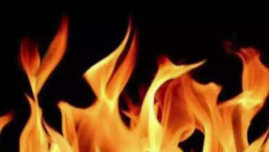 Photo of हार्डवेयर की दुकान में लगी भीषण आग, युवक की जिंदा जलकर हुई मौत