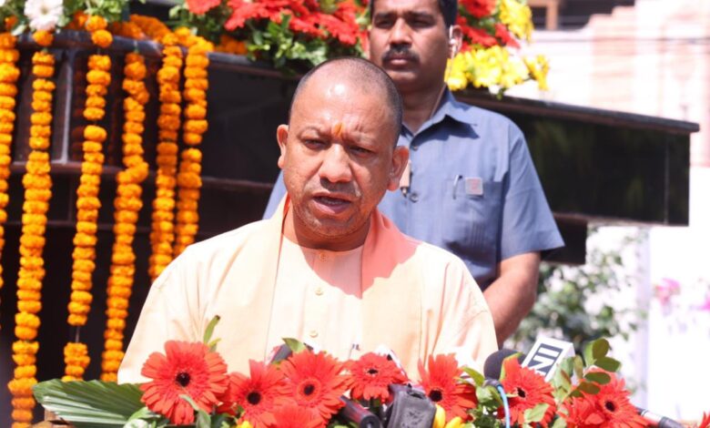 Photo of प्रदेश के विकास के लिए स्व. हेमवती नंदन बहुगुणा का विजन था स्पष्ट: सीएम योगी