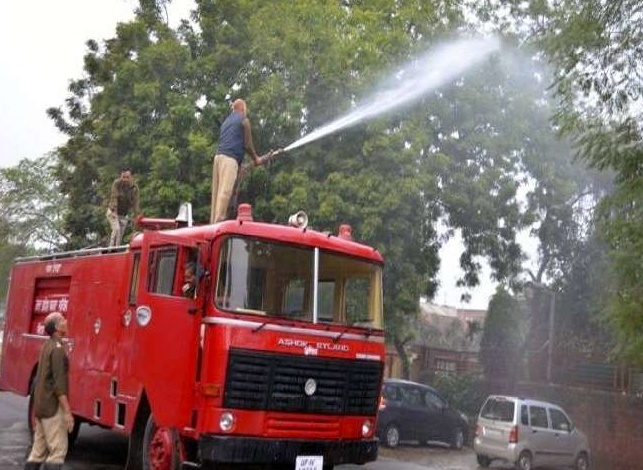 Photo of अग्निकांड के बाद यूपी में हर ब्लॉक में खुलेंगे फायर स्टेशन