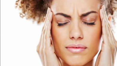 Photo of इन कारणों के चलते महिलाओं को होता है सिर दर्द, जानिए लक्षण और उपचार