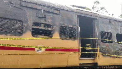 Photo of केरल: अलप्पुझा-कन्नूर एक्जीक्यूटिव एक्सप्रेस ट्रेन के जनरल कोच में लगी, सभी यात्री सुरक्षित…