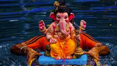 Photo of मुंबई में गणपति प्रतिमाओं का विसर्जन शुरू, लोगों ने धूमधाम से बप्पा को दी विदाई