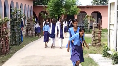 Photo of छपरा के इस स्‍कूल में 330 छात्राएं और 11 महिला टीचर,  फिर भी शौचालय की व्यवस्था…