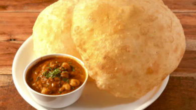 Photo of नाश्ते में बनाए टेस्टी छोले भटूरे, जानें आसान रेसिपी