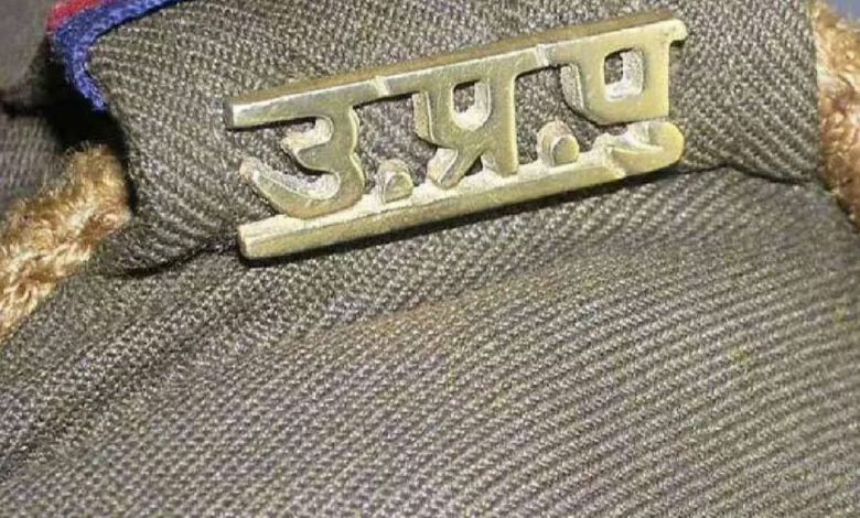 Photo of बांग्लादेशी महिला के साथ मिलकर होटल में चल रहा देह व्‍यापार, पुल‍िस से युवक ने की शि‍कायत