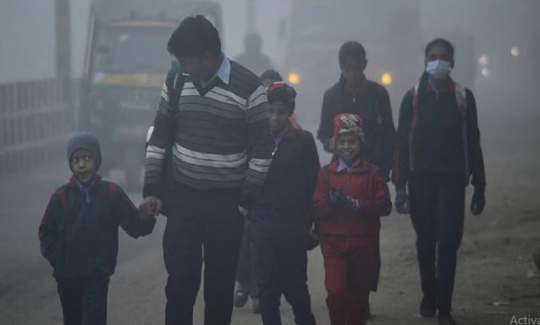 Photo of यूपी: भीषण ठंड की वजह से गौतमबुद्धनगर में 12वीं तक के स्कूल किए गए बंद