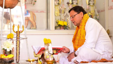 Photo of उत्तराखंड: प्राण प्रतिष्ठा के शुभ अवसर सीएम धामी ने श्री रामचरितमानस का किया पाठ