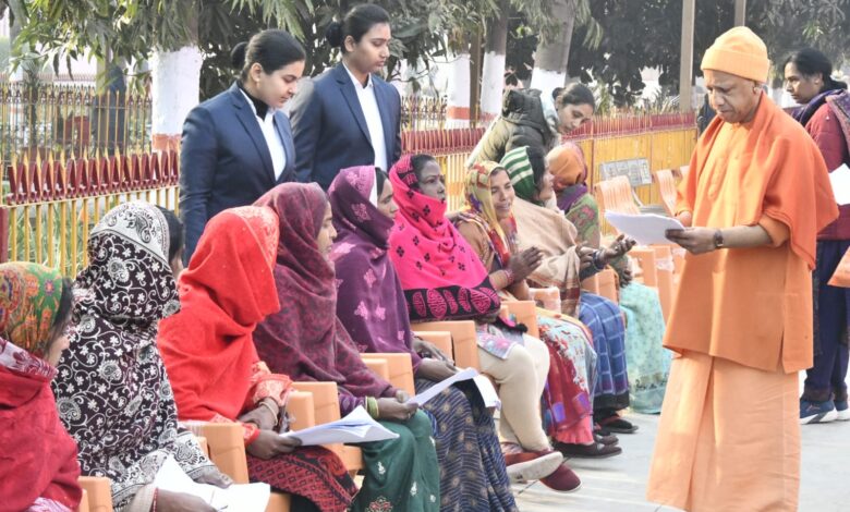 Photo of गरीबों को कोई नहीं उजाड़ पाएगा : मुख्यमंत्री