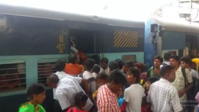 Photo of बिहार: कर्पूरी ठाकुर के गांव पर रेल मंत्री हुए मेहरबान, दो ट्रेनों का दे दिया स्टॉपेज