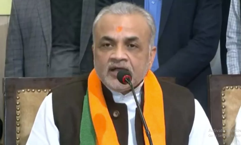 Photo of व‍िभाकर शास्‍त्री ने भाजपा में शाम‍िल होते ही I.N.D.I.A पर दि‍या बयान, राहुल गांधी पर बोला हमला