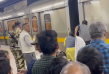 Photo of दिल्ली में मेट्रो ट्रैक पर आने से युवक की मौत, येलो लाइन पर सेवाएं हुईं प्रभावित