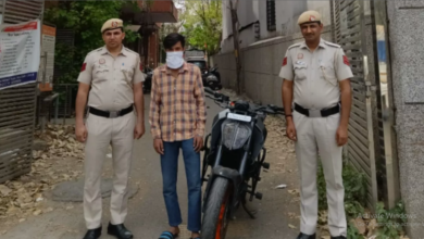 Photo of दिल्ली: KTM बाइक पर स्टंट का इंस्टाग्राम पर डाला वीडियो, पुलिस ने किया गिरफ्तार