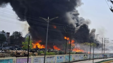 Photo of रायपुर में ट्रांसफार्मर गोदाम में ब्लास्ट के बाद लगी भीषण आग, गोदाम में रखे 1500 ट्रांसफार्मर जलकर खाक