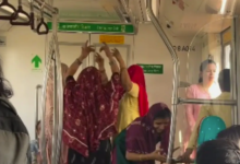 Photo of दिल्ली मेट्रो में गाना गाती-नाचती दिखीं महिलाएं, वीडियो देख भड़के लोग, सख्त कार्रवाई की मांग