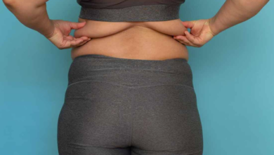 Photo of पीठ की चर्बी घटाने के लिए दिनचर्या में शामिल करें ये योगासन