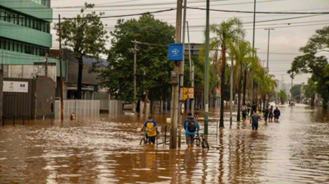 Photo of ब्राजील में बाढ़ ने मचाया कोहराम, 100 से ज्यादा की मौत, 56 लोग लापता