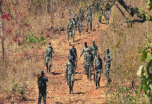 Photo of छत्तीसगढ़: नारायणपुर-दंतेवाड़ा के सीमावर्ती इलाके में मुठभेड़ के दौरान सात नक्सली ढेर, ऑपरेशन जारी