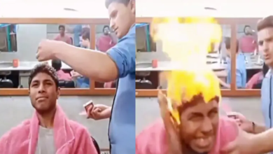 Photo of हीरो हेयर कट के चक्कर में बालों में लगवा ली आग, डर से उछल-कूद करता दिखा कस्टमर, देंखे वीडियो…
