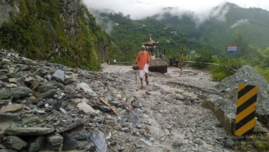 Photo of उत्‍तराखंड के दो जिलों में भारी बारिश का अलर्ट जारी, बदरीनाथ हाईवे बंद