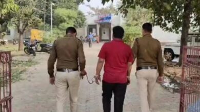 Photo of रीवा में रेप के आरोपी को पुणे से पकड़ लाई MP पुलिस, 4 दिन तक की फैक्ट्री में नौकरी