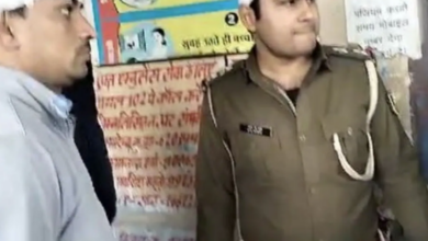 Photo of बिहार में पुलिस टीम पर हुआ हमला, सड़क पर जमकर मचा बवाल