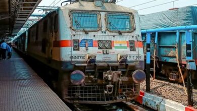 Photo of इंडियन रेलवे ने लॉन्च किया अपना सुपर ऐप SwaRail, पैसेंजर्स को ऐसे मिलेगा फायदा