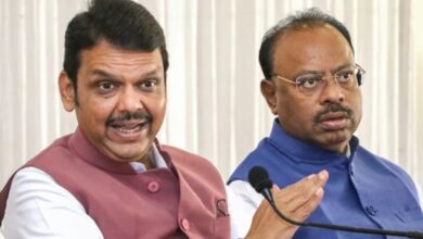 Photo of ‘अगस्त की सैलरी चाहिए तो…’, महाराष्ट्र में रेवेन्यू डिपार्टमेंट का बड़ा फैसला