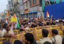 Photo of सीएम हाउस का घेराव करने निकले सैकड़ों छात्र, पटना पुलिस ने रोका, कहा- डोमिसाइल नीति लागू करे सरकार