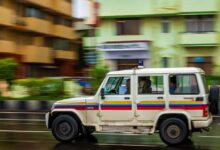 Photo of पुलिस कर्मी की पिस्तौल चोरी करने वाले तीन आरोपी गिरफ्तार