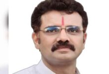 Photo of छत्तीसगढ़ में सियासत: जगदलपुर महापौर संजय पांडे बोले- कांग्रेस का भ्रामक प्रचार
