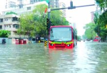 Photo of  मुंबई में 100 मिमी तक बरसे बदरा, मराठवाड़ा में भी बारिश का कहर