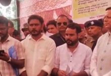 Photo of यूकेएसएसएससी पेपर लीक मामला; धरनास्थल पर पहुंचे सीएम धामी