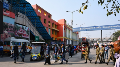 Photo of छठ की तैयारी: नई दिल्ली रेलवे स्टेशन पर बनाया गया होल्डिंग एरिया