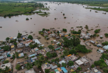 Photo of महाराष्ट्र: कई जिलों में बाढ़, 68 लाख हेक्टेयर की फसल बर्बाद