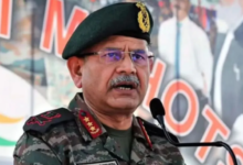 Photo of थल सेनाध्यक्ष ने चीन सीमावर्ती क्षेत्रों का किया दौरा, अग्रिम चौकियों पर सैन्य तैयारियों की समीक्षा