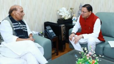 Photo of उत्तराखंड: सीएम धामी ने रक्षा मंत्री के सामने रखीं महत्वपूर्ण मांगें