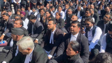 Photo of देहरादून: आंदोलन के बीच सीएम धामी से मिले वकील