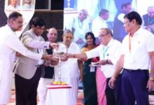 Photo of इंदौर में द्वितीय अंतर्राष्ट्रीय योग सम्मेलन का हुआ शुभारंभ