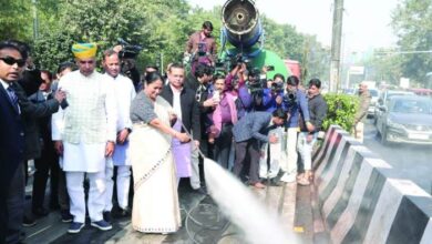 Photo of दिल्ली: प्रदूषण बढ़ने के बीच सीएम रेखा ने सफाई अभियान का किया नेतृत्व