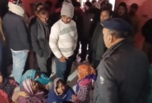 Photo of पारिवारिक कलह बना खूनी खेल, पति ने गरासे से पत्नी की नृशंस हत्या, भागते वक्त ग्रामीणों ने दबोचा