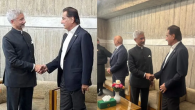 Photo of भारतीय नेताओं से मिलने को व्याकुल रहते हैं पाक मंत्री, पूर्व भारतीय राजनयिक ने विचित्र हरकतें के बारे में बताया