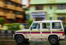 Photo of वृंदावन में महिला श्रद्धालु का लूटा पर्स, परिक्रमा मार्ग पर बाइक सवार बदमाशों ने दिया वारदात को अंजाम