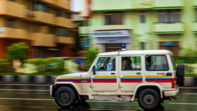 Photo of वृंदावन में महिला श्रद्धालु का लूटा पर्स, परिक्रमा मार्ग पर बाइक सवार बदमाशों ने दिया वारदात को अंजाम