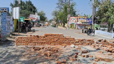 Photo of डीएम ने लिया संज्ञान क्षतिग्रस्त पुलिया के निर्माण के लिए अधीक्षण अभियन्ता को दिए निर्देश